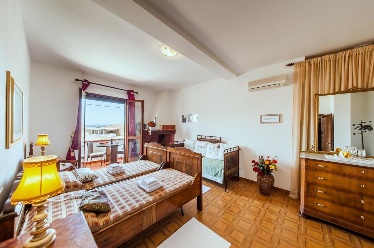 مبيت وإفطار كاستيلساردو La Casa Di Mannazzotta 1 المظهر الخارجي الصورة